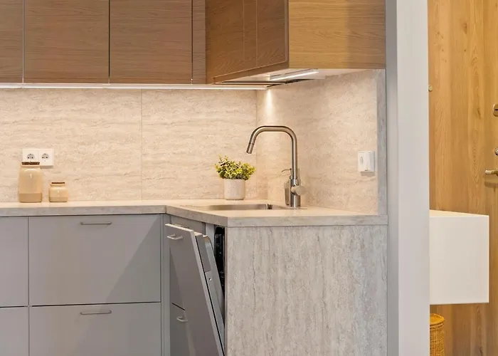 Urban Hideaway I Apartment